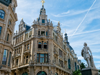 Fototapeta na wymiar Buildings along Meir Street, Antwerp