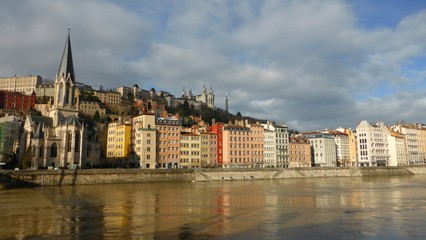 Obraz premium Vue sur le Vieux Lyon (France)