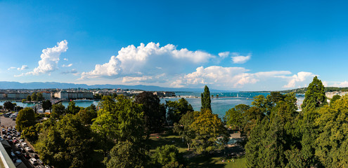 Fototapeta na wymiar Panoramic view of Geneva, Switzerland