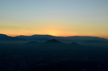 Pôr-do-sol em Santiago