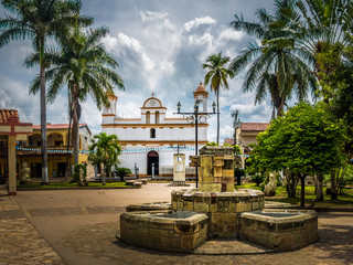 Main square of Copan Ruinas City, Honduras - obrazy, fototapety, plakaty