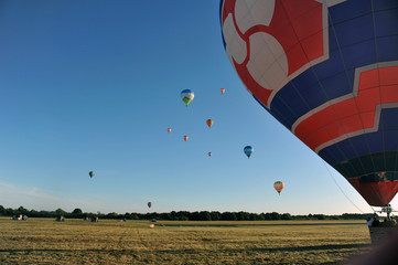 montgolfières