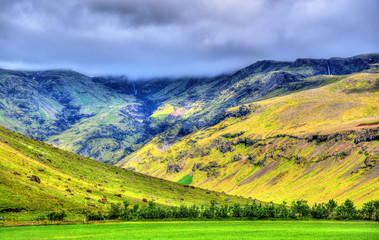 Fototapeta na wymiar Mountains in South Iceland