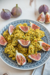 Quinoa Salat mit Feigen 