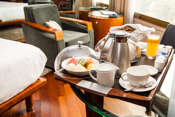 Frühstück im Hotelzimmer