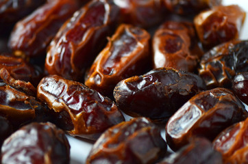 sun dried dates