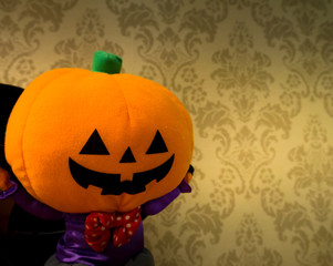 TRICK or TREAT!! Toy liven up the Halloween mood