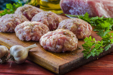 raw patties from ground beef