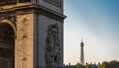La Tour Eiffel vue depuis l'Arc de Triomphe - Paris, France