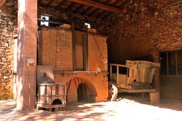 oven of Roussillon ocher factory