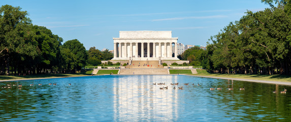The Lincoln Memorial in Washington D.C. - 121375640
