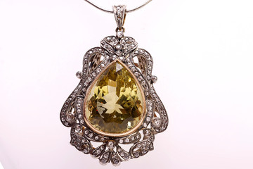 antiker Diamantschmuck