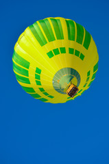 #sky #hotair #balloon #heißluftballon #blue #yellow #stock