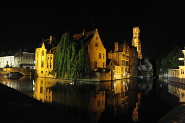 Fototapeta premium Reflections in Bruges