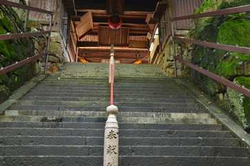 吉備津神社　階段　上る
