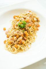 Tuna spaghetti
