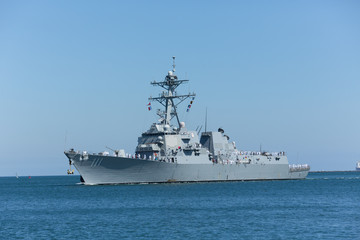 US Naval Destroyer - obrazy, fototapety, plakaty