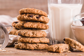 Oatmeal cookies. 