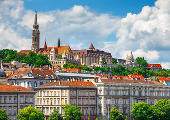Obraz premium View to fishermans bastion in Budapest city