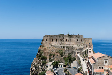 Fototapeta na wymiar View over Scilla with Castello Ruffo, Calabria, Italy 