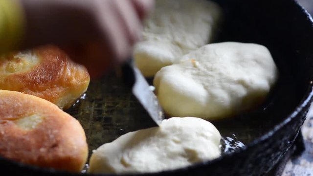 Fried in the oil cruller pie on the pan
