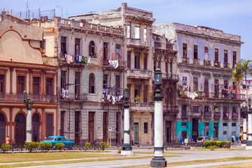 Fototapeta na wymiar Typical Old city House, Havana