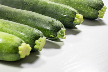 Zucchine fresche