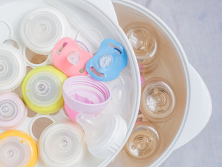 team sterilizer and dryer sterilize baby accessories. Nipple teether.