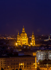 Fototapeta na wymiar basilique saint-étienne, Budapest