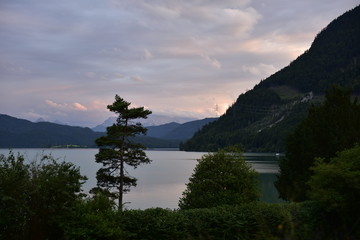 Fototapeta na wymiar Walchensee in Oberbayern