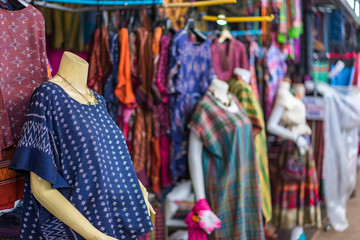 Fototapeta na wymiar Colorful of thai fabric style in the market, Thailand