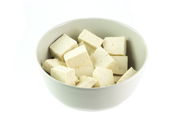 Scodella con pezzi di tofu