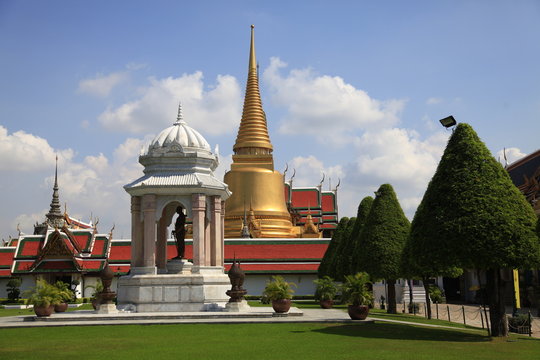 Entrance to Royal Grand Palace in Bangkok