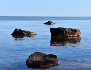 Rocky sore of Lake Superior