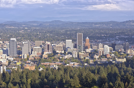 Portland Oregon downtown from Pittock mansion.