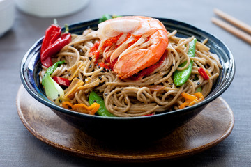 Soba Noodles Stir Fry with Shrimp