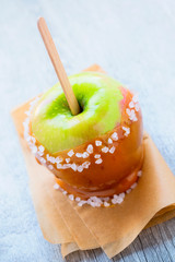 Caramel candy apple