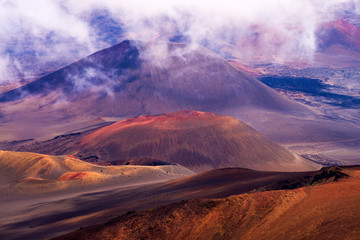 haleakala crater, clouds, maui