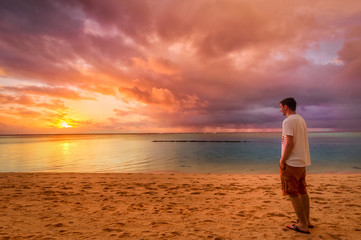 Fototapeta na wymiar Sonnenuntergang auf Mauritius