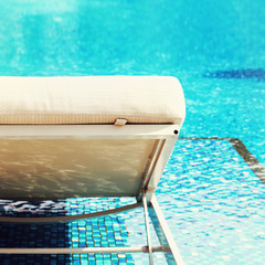 chair side swimming pool