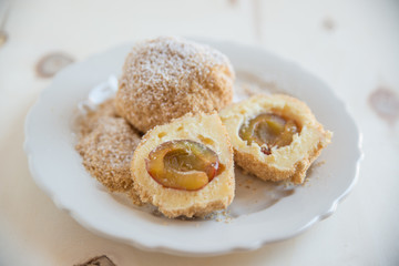 Zwetschgenknödel 