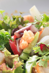 シーフードサラダ 