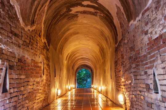 Tunnel of Umong Suan Puthatham temple .
