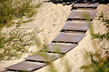 Kurische Nehrung - Holztreppe zum Strand 