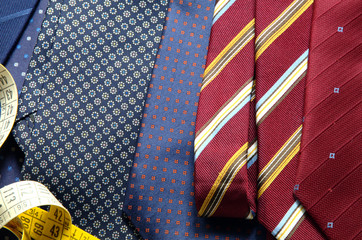 Cravatte simbolo dell'eleganza maschile