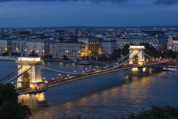 Fototapeta premium Szechenyi Chain Bridge - Budapest - Hungary