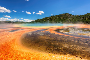 Blue thermal pool and colorful of Grand Prismatic Spring in Yellowstone 