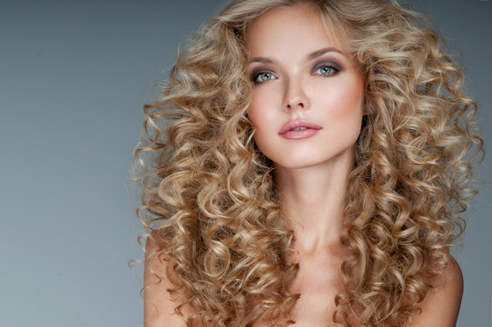 Colored hair tips, Curly hair styles, Curly bob hairstyles