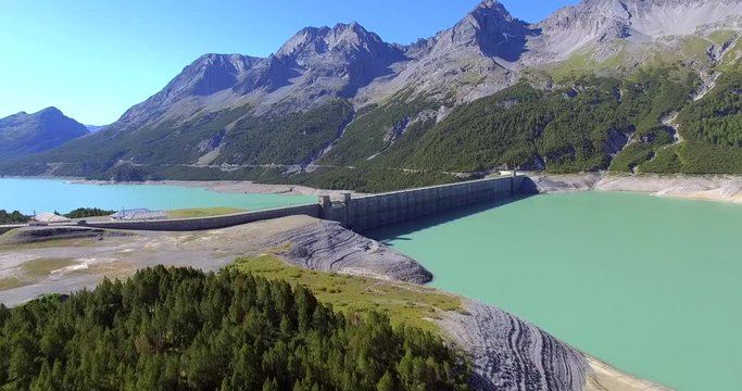 Aerial 4k - Diga di Cancano e San Giacomo - Valtellina (IT) 