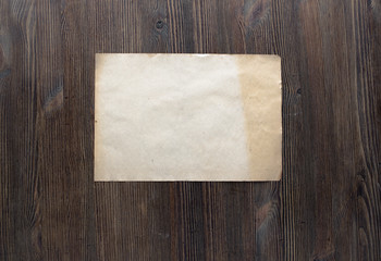 Fototapeta premium paper on wooden background